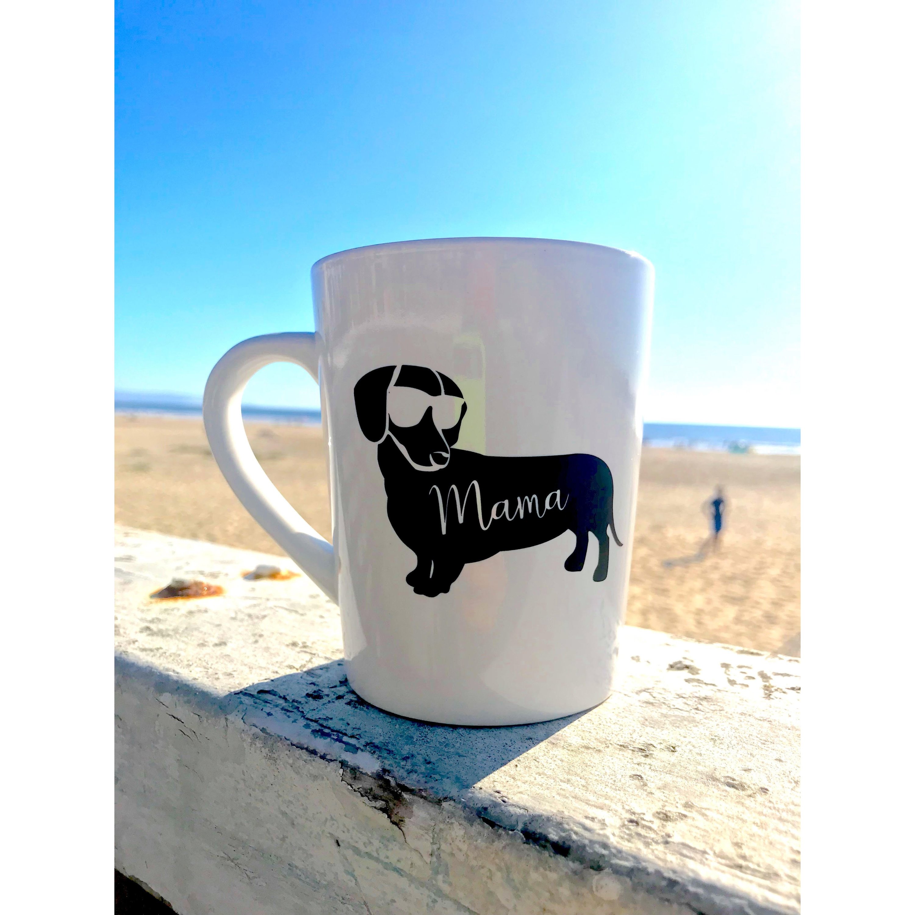 A handmade Dachshund Mama Coffee Mug featuring a cute dachshund design, perfect for dog lovers.