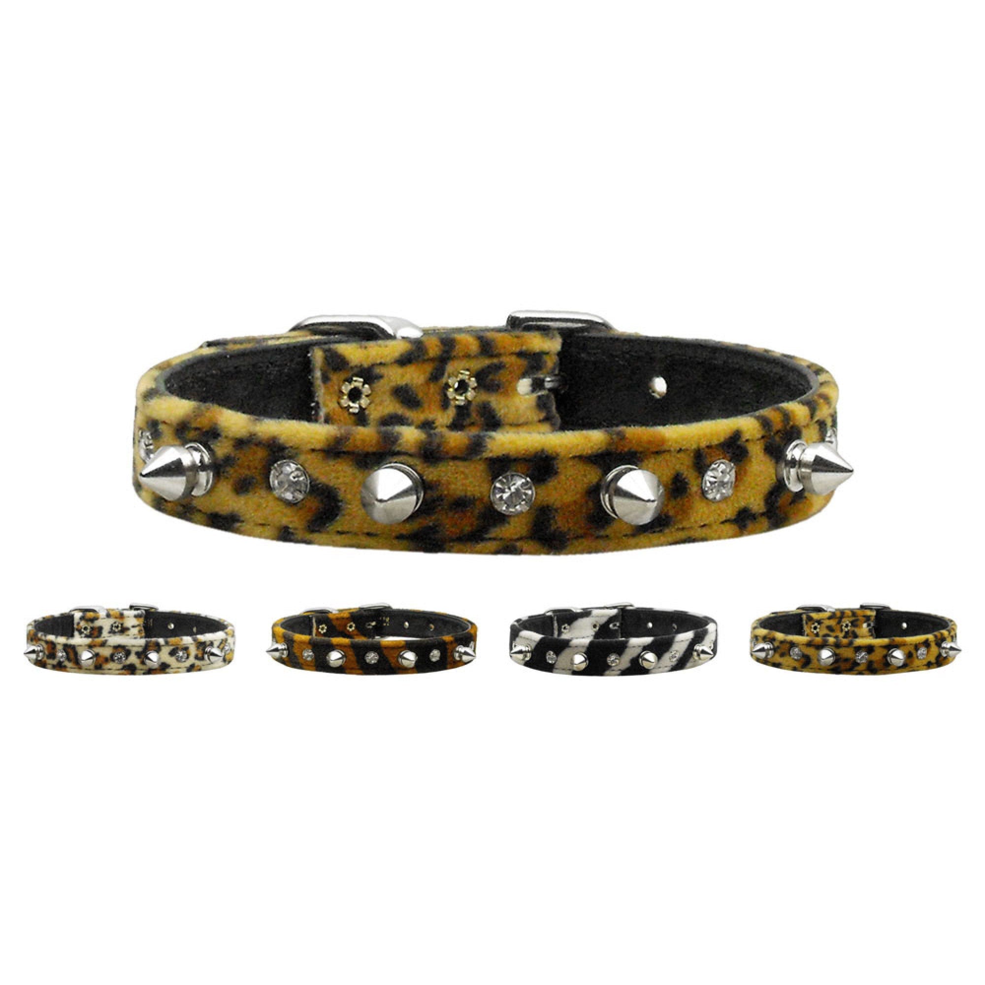 Stylish animal print dog collar with crystals and silver spikes, designed for dogs and puppies.