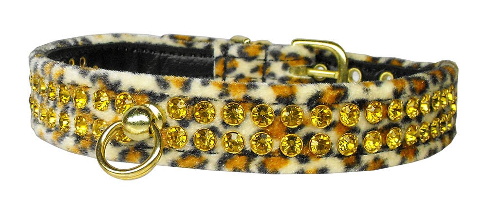 Animal Print Jungle King dog collar featuring rhinestones and a comfortable tapering design, perfect for stylish pets.