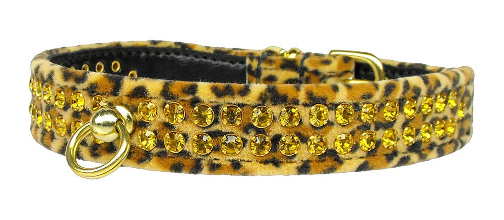 Animal Print Jungle King dog collar featuring rhinestones and a comfortable tapering design, perfect for stylish pets.