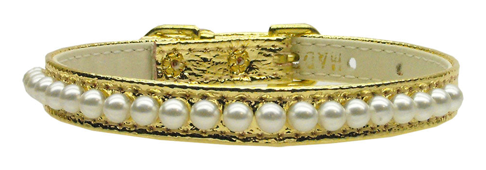 A stylish 3/8" wide dog collar adorned with a row of pearls, perfect for pets.