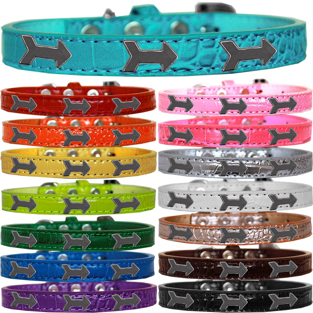 Designer Croc Widget Collar for dogs featuring an elegant arrow design, available in various sizes with colorful widgets.