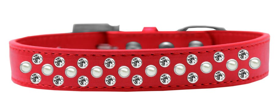 Elegant dog collar featuring pearl and clear crystal rimsets, designed for pets with a stylish faux leather finish.