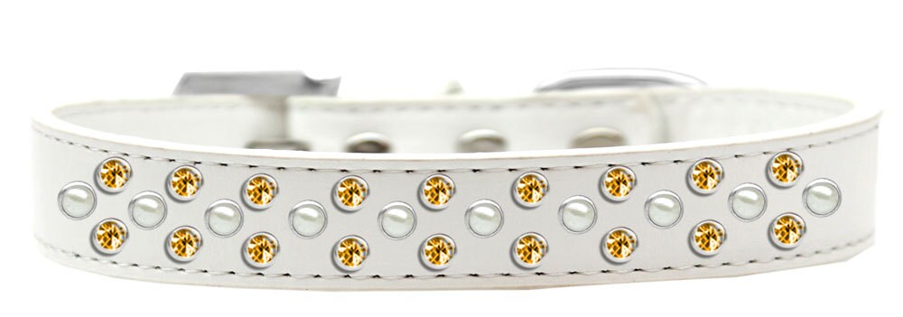 Elegant dog collar featuring pearl and yellow crystal rimsets, designed for stylish pets.