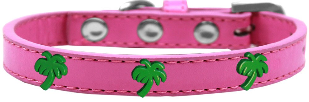 Stylish Green Palm Tree collar for dogs featuring metal widgets, perfect for fashionable pets.