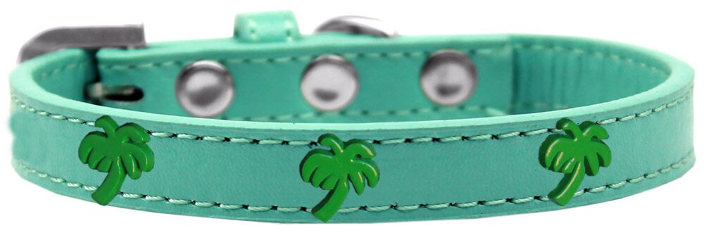 Stylish Green Palm Tree collar for dogs featuring metal widgets, perfect for fashionable pets.