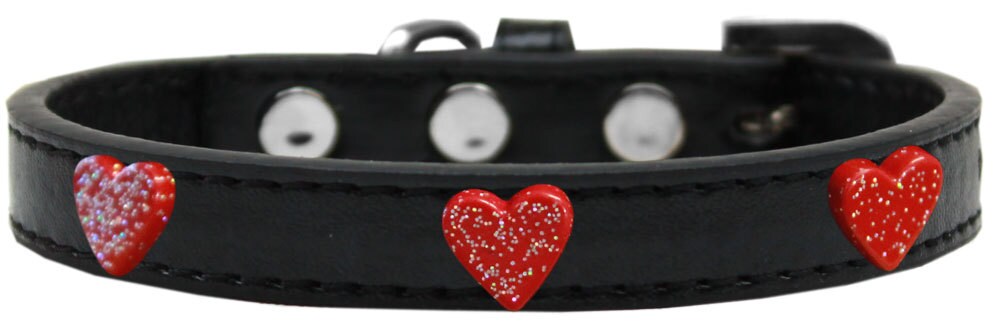 A stylish red glitter heart collar for dogs, featuring metal widgets and a durable design, perfect for fashion-forward pets.