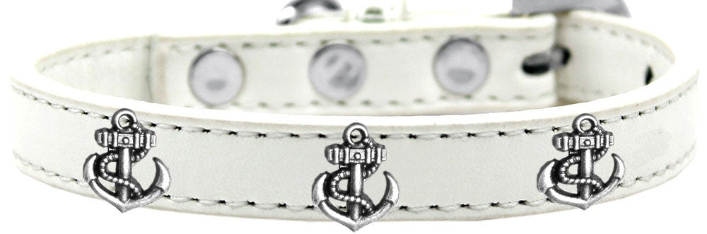 Stylish dog collar featuring a silver anchor design with metal widgets, perfect for pets.
