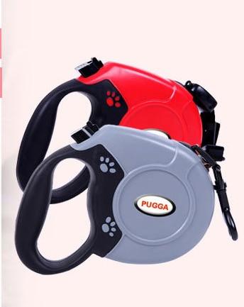 Durable automatic retractable pet dog leash in a solid design, suitable for dogs and cats, showcasing its flexible extending lead feature.