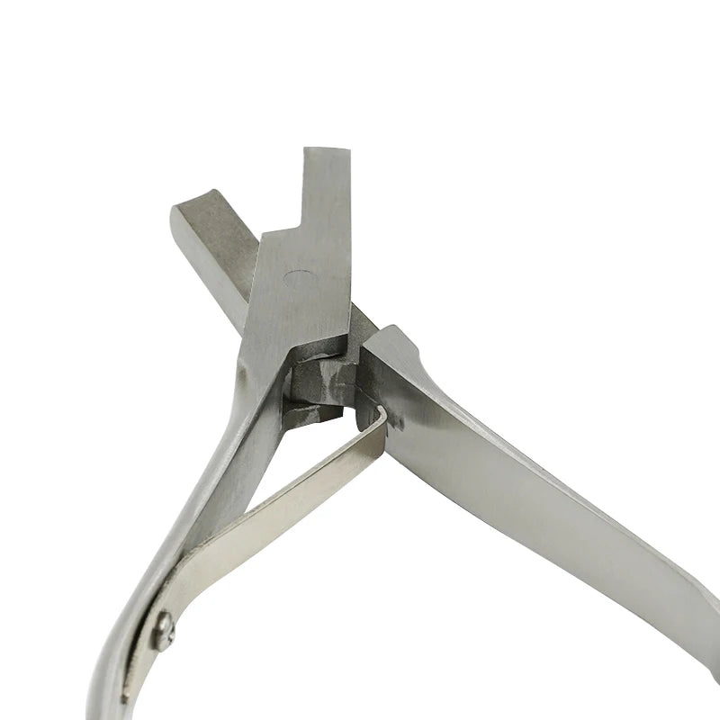 Stainless steel Ear Notcher Plier designed for marking pigs and livestock, featuring ergonomic handles and U/V shape options.
