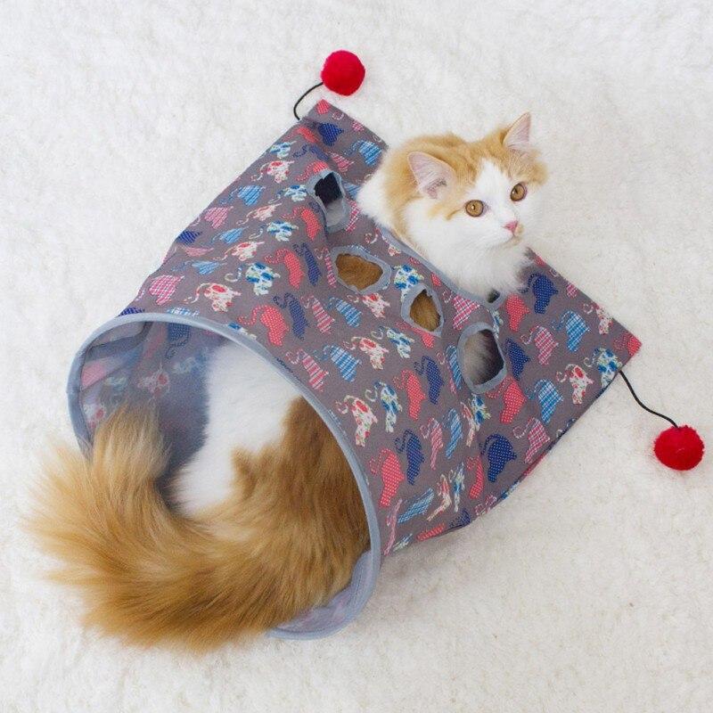 Collapsible crinkle tunnel for cats and small pets, featuring a fun design that encourages interactive play.