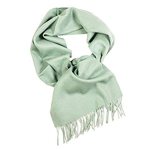 Luxurious green 100% baby alpaca scarf, soft and elegant, perfect for winter wear.