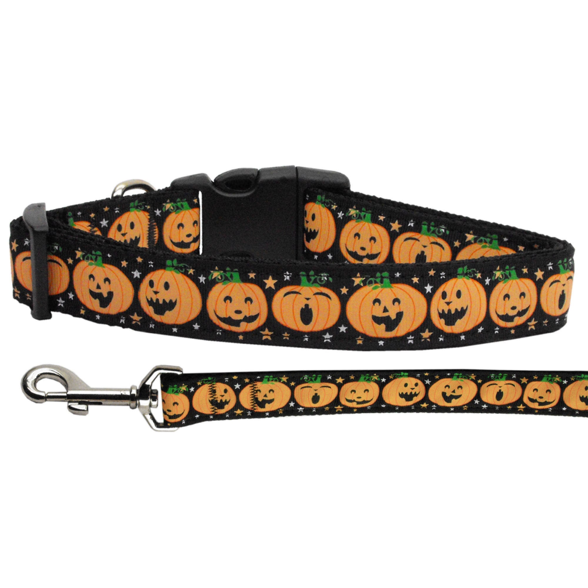 Halloween-themed nylon collar and leash for dogs and cats featuring a pumpkin design, showcasing durability and festive style.