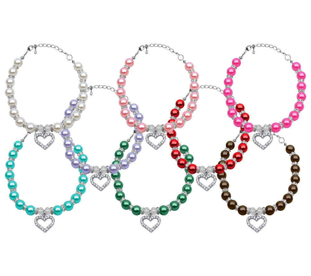 Heart & Pearl Crystal Necklace for pets featuring faux pearls and a crystal heart pendant, elegantly designed for dogs and cats.