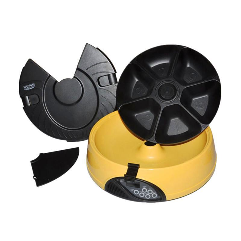 High Quality Pet Automatic Feeding Machine with six food trays and built-in display for easy feeding schedule management.