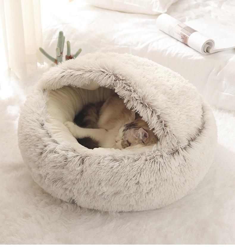 Hot Plush Round Cat Bed featuring soft velvet material, ideal for small dogs and cats, designed for warmth and comfort.