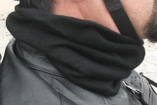 Iditarod Baby Alpaca Neck Gator in black and grey, showcasing soft fleece lining and stylish design.