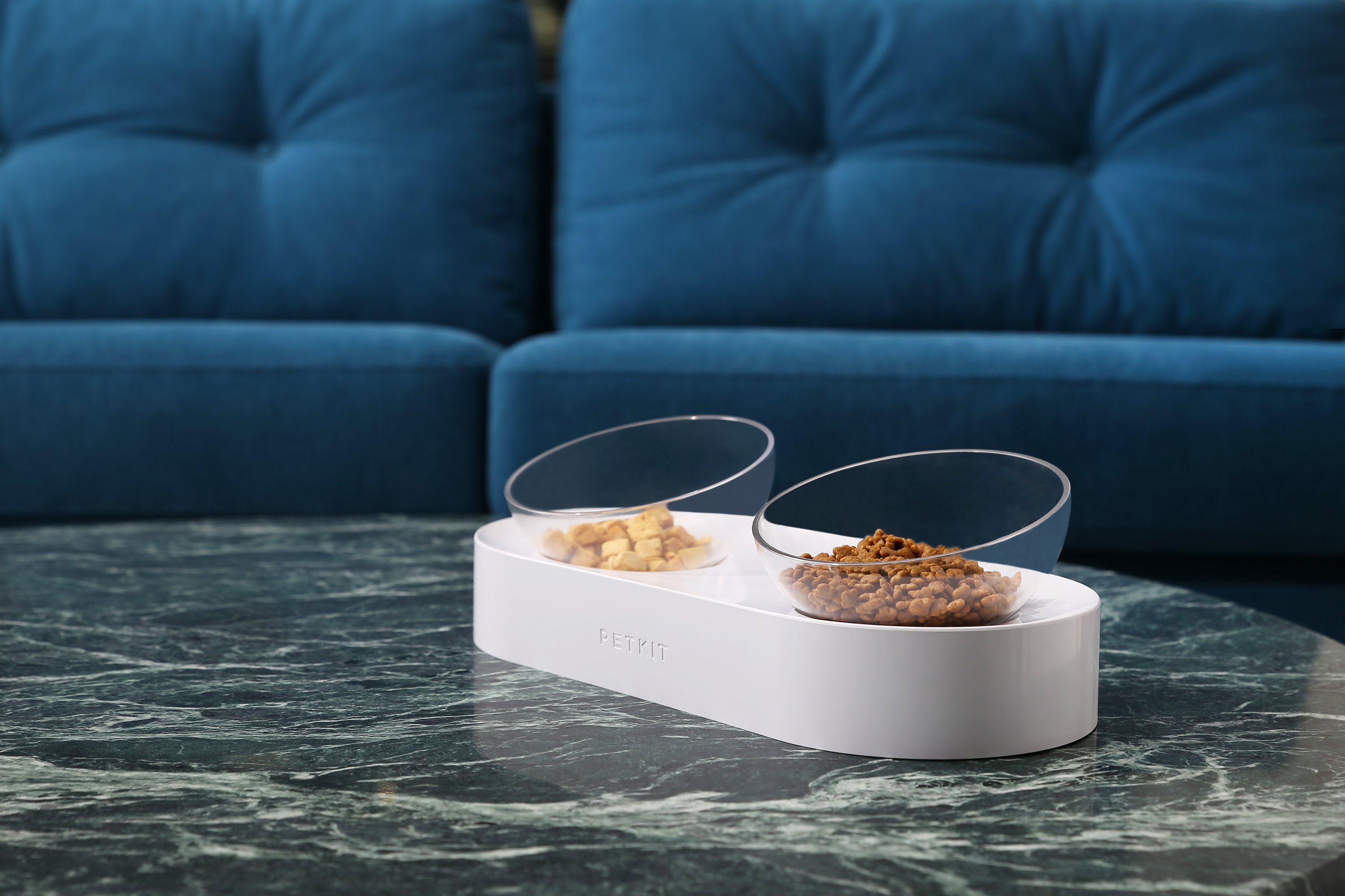 Instachew PETKIT Fresh Nano Cat Bowl featuring an ergonomic design, skid-proof base, and removable clear bowls for easy cleaning.