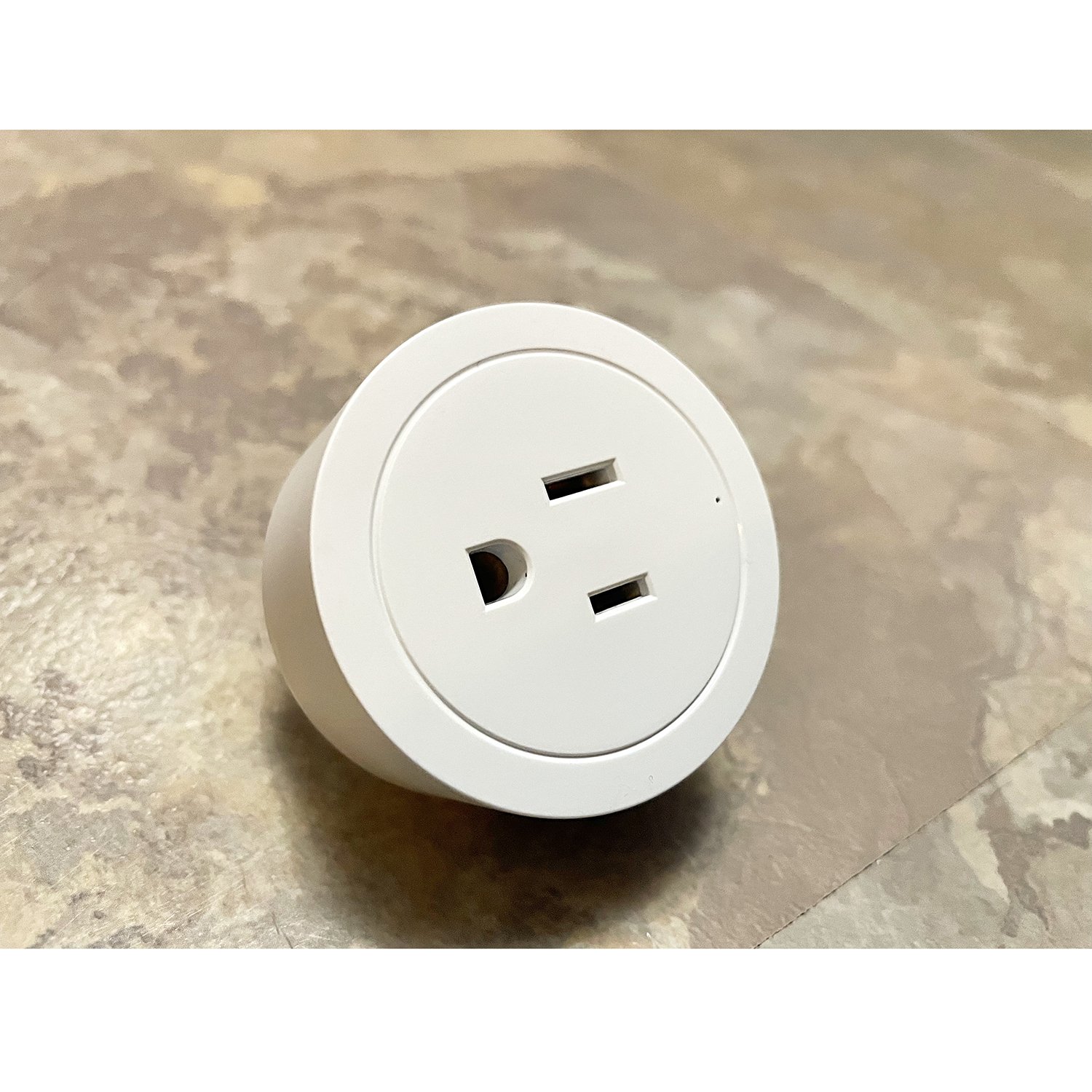 INSTACHEW PureConnect Smart Plug with USB port, designed for home automation and compatible with Alexa and Google Assistant.