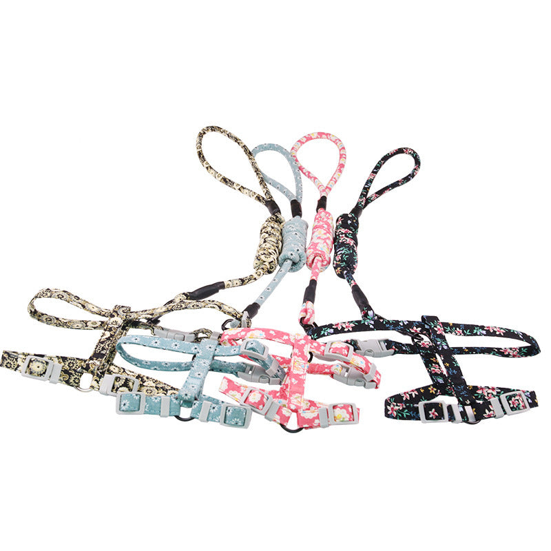 A stylish Japanese cat harness in various colors, showcasing its adjustable straps and high-quality material, perfect for outdoor adventures.