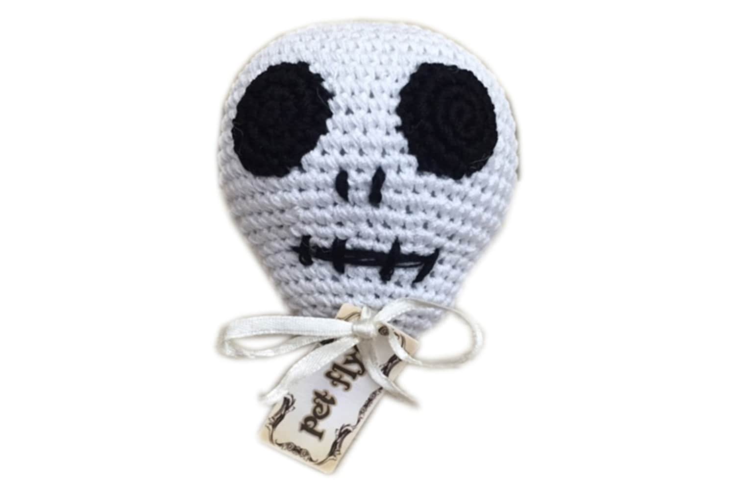 Knit Knacks Organic Cotton Pet Toy, Skully The Skull, crocheted design in a skull shape, perfect for small dogs.