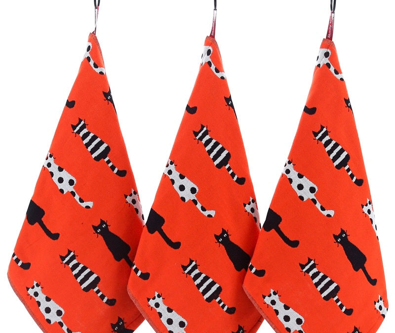 Pawsome Kitchen Towel featuring a vibrant floral design, made of 100% cotton, ideal for drying hands and dishes.