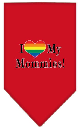 A stylish pet bandana featuring the phrase 'I Heart My Mommies', designed for comfort and easy tie-on use.