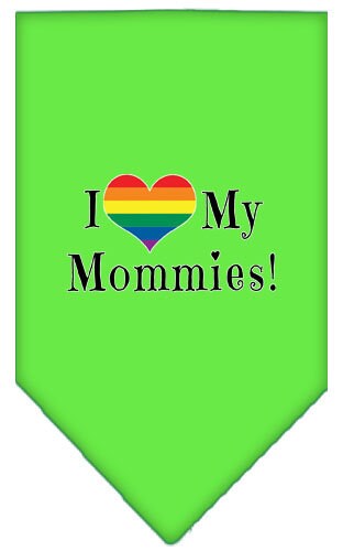 A stylish pet bandana featuring the phrase 'I Heart My Mommies', designed for comfort and easy tie-on use.