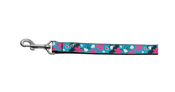Aqua Love nylon collar and leash for pets, featuring a stylish ribbon design and durable military-grade nylon material.