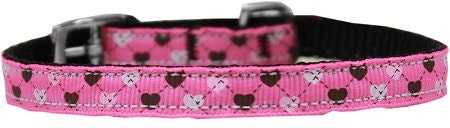Stylish Argyle Hearts nylon collar and leash set for dogs and cats, featuring a durable design and vibrant colors.