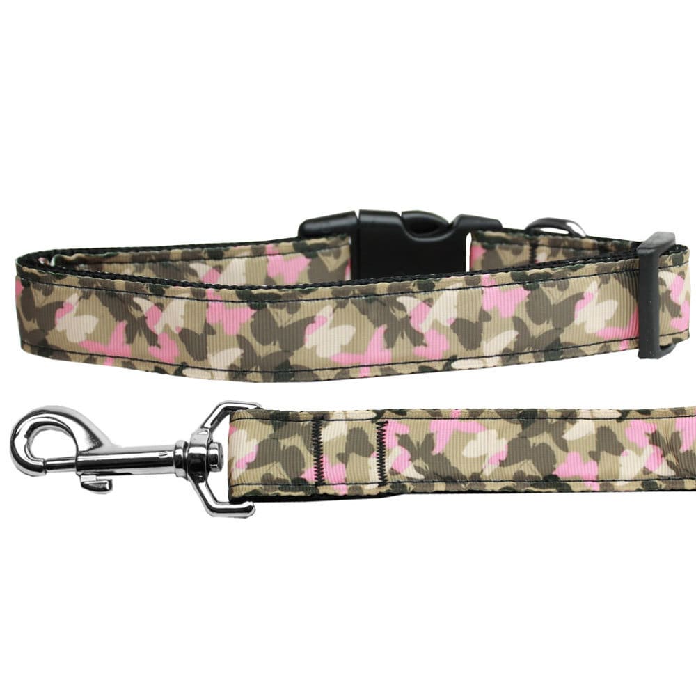 A stylish nylon collar and leash set for pets featuring a camo butterflies design, showcasing durability and safety features.