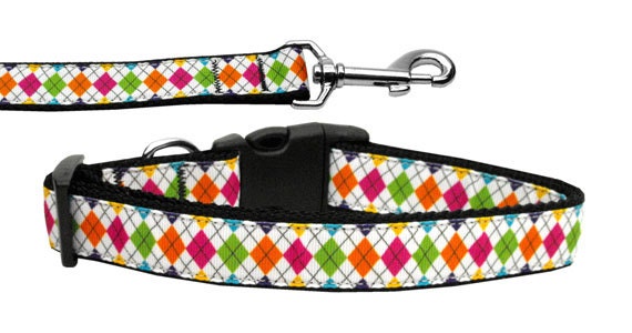 Colorful Argyle nylon collar and leash for dogs and cats, showcasing vibrant patterns and durable materials.