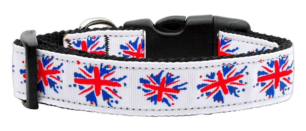 Stylish Pet Dog & Cat Nylon Collar or Leash featuring Graffiti Union Jack design, made from durable military-grade nylon.