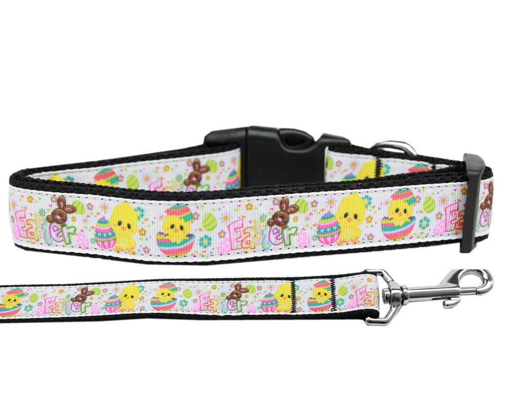 Happy Easter themed nylon collar and leash for dogs and cats, featuring vibrant colors and durable design.