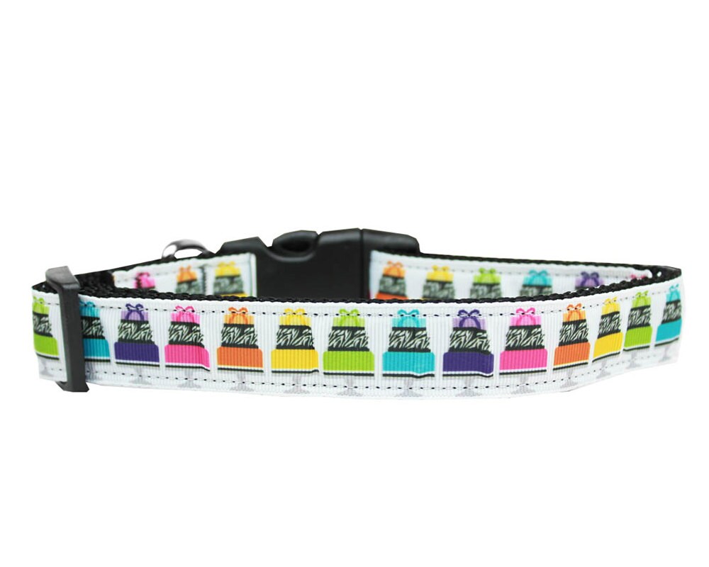 A stylish nylon collar and leash set for dogs and cats, featuring a vibrant 'Have Your Cake' design with a durable military-grade construction.