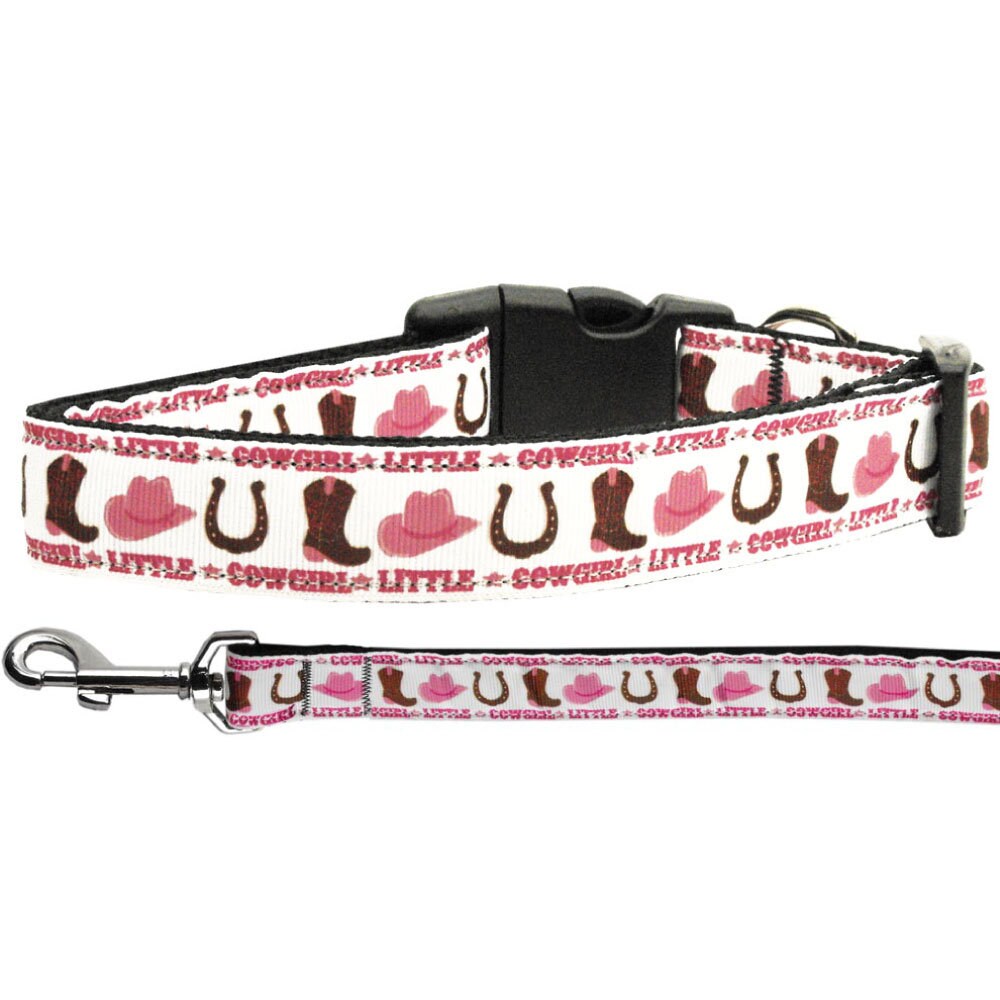 A stylish nylon collar and leash set for pets, featuring a fashionable cowgirl design, suitable for both dogs and cats.