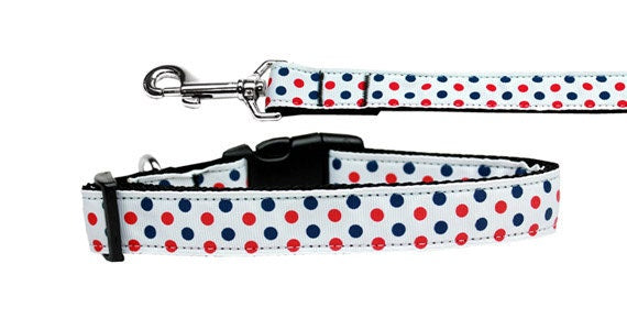 A stylish nylon collar and leash set for pets featuring a patriotic polka dots design in red, white, and blue.