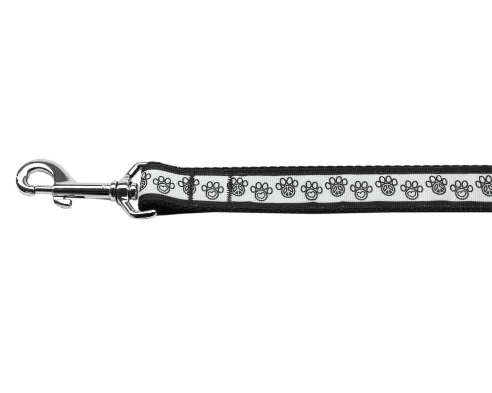 Stylish nylon collar and leash set for dogs and cats featuring a 'Peace Paw' design, showcasing durability and safety features.