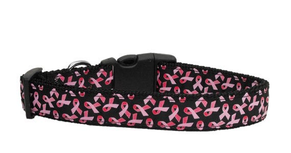 Stylish pet collar and leash featuring pink ribbons on a black nylon background, suitable for dogs and cats.
