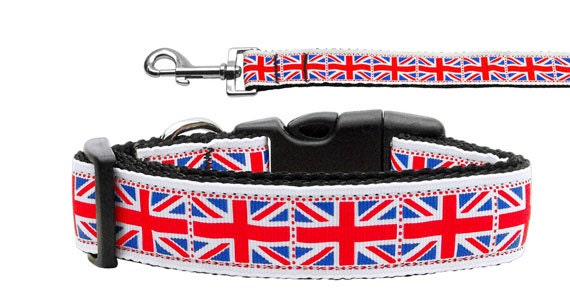A stylish nylon collar and leash set featuring a Tiled Union Jack design, suitable for both dogs and cats.