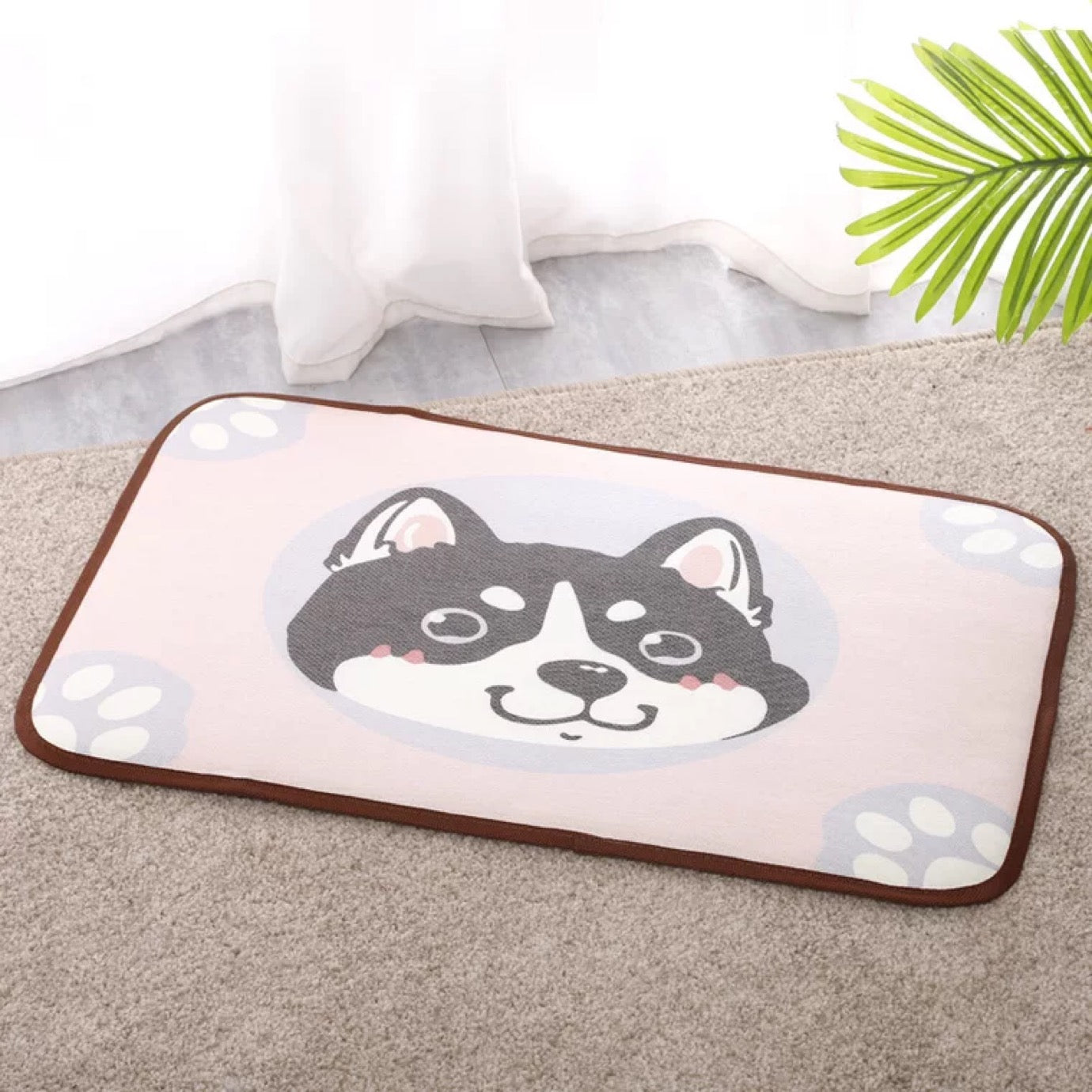 Pet Ice Blanket Cool Mat for cats and dogs, featuring a cooling gel technology and a comfortable design, perfect for summer use.