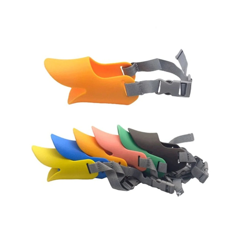 Adjustable pet muzzle tool designed for comfort and safety, featuring padded design and adjustable straps for a secure fit.