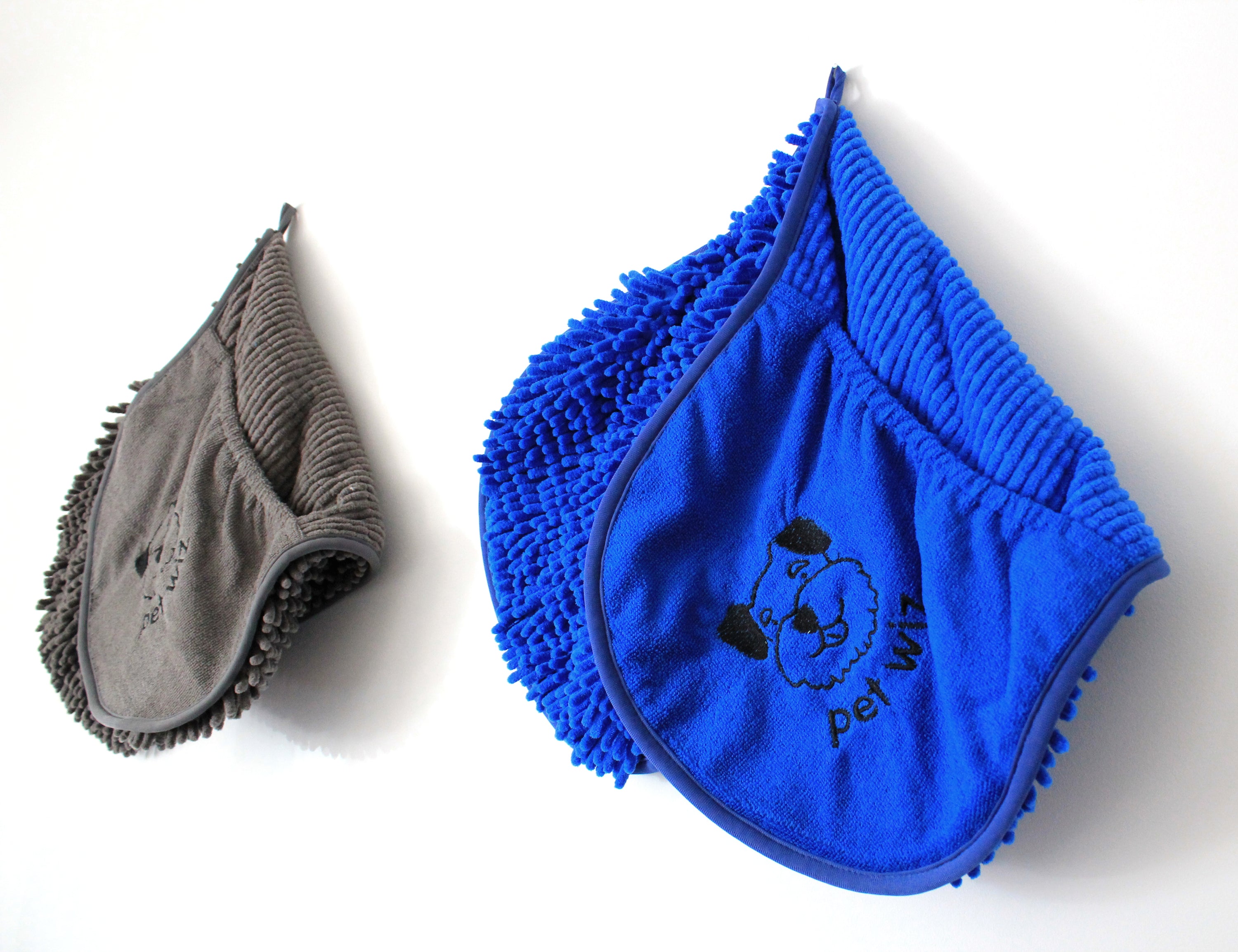 Quick Drying Microfibre Noodle Towel with hand compartments for easy dog drying.