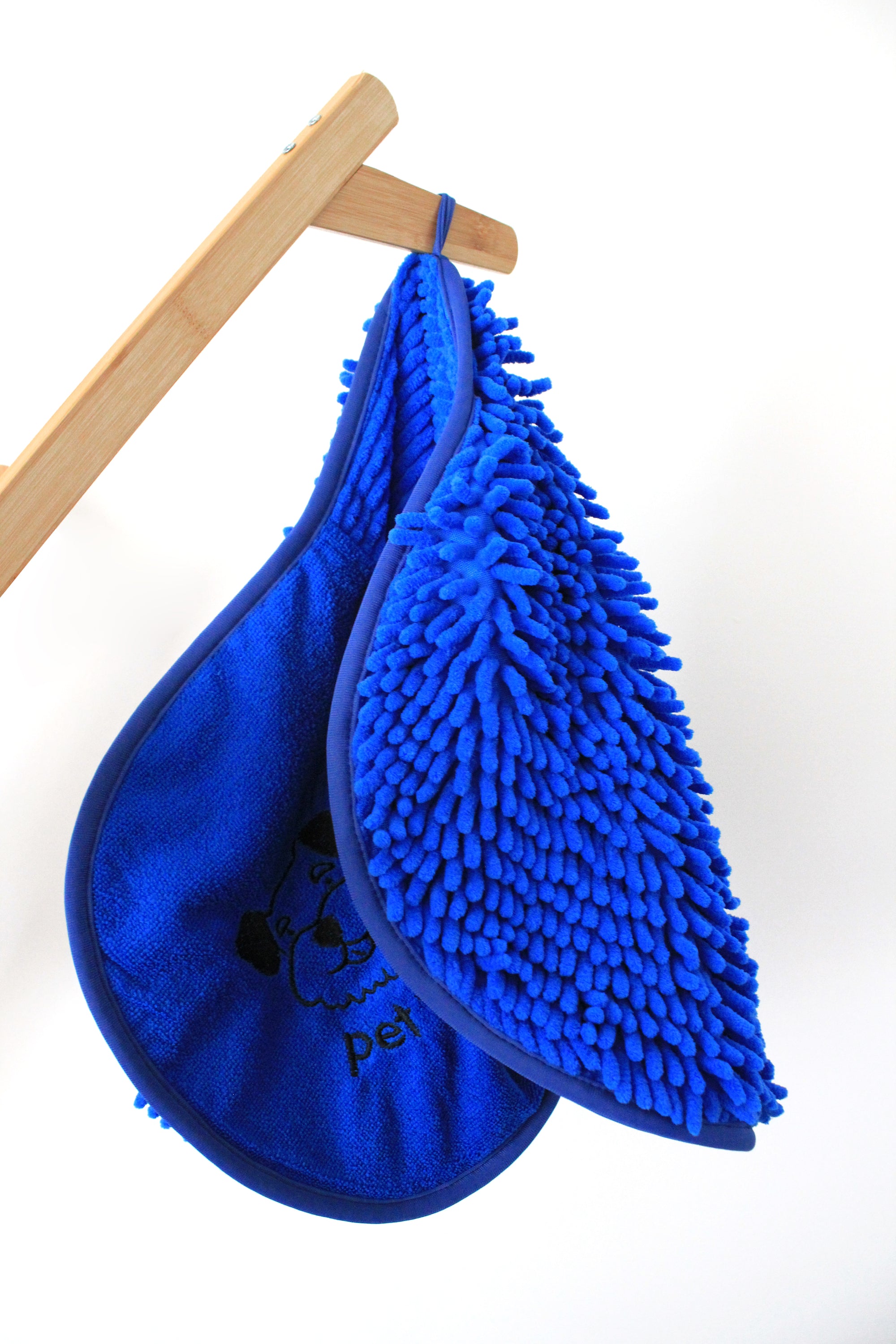 Quick Drying Microfibre Noodle Towel with hand compartments for easy dog drying.