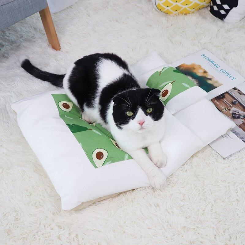 A cozy removable dog cat bed sleeping bag in soft pp cotton, perfect for winter warmth, available in multiple sizes.