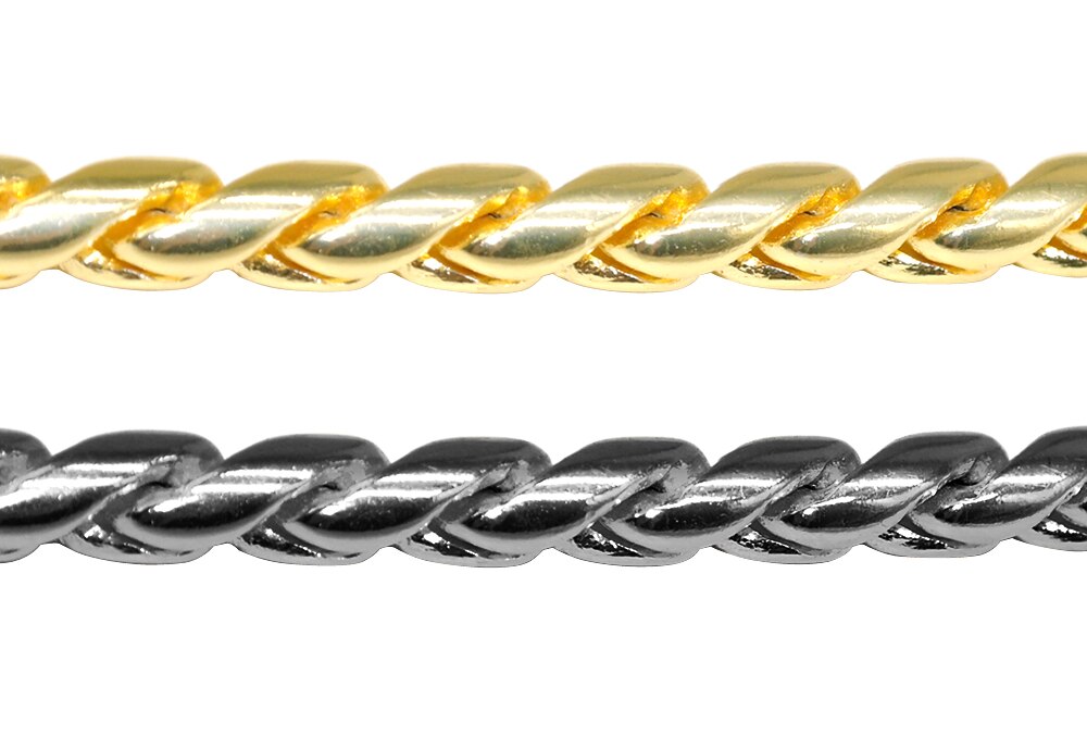 Gold and silver twisted ropes.