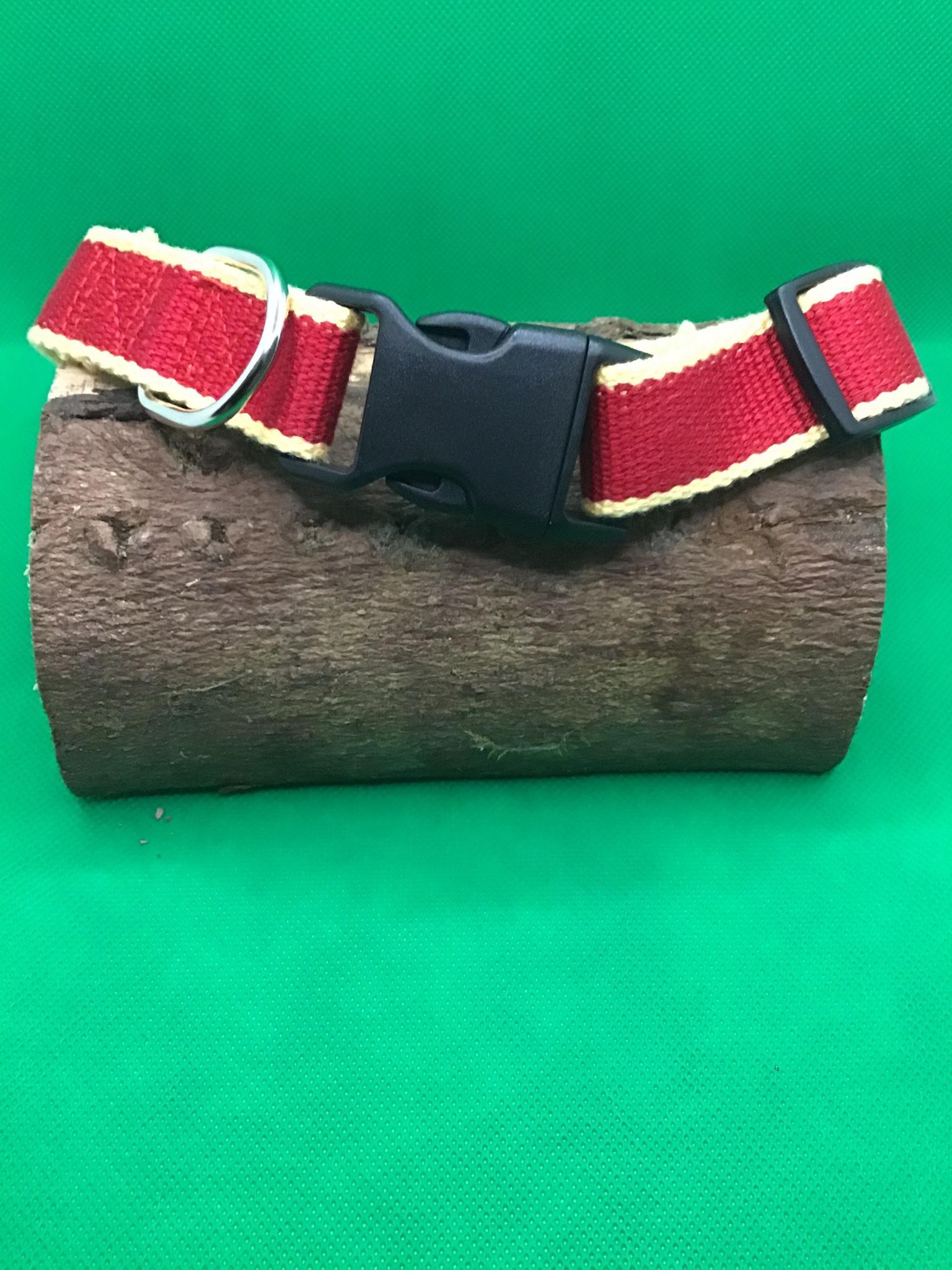 Soft Bamboo Dog Collar and Lead featuring free engraving, showcasing its natural texture and durability.