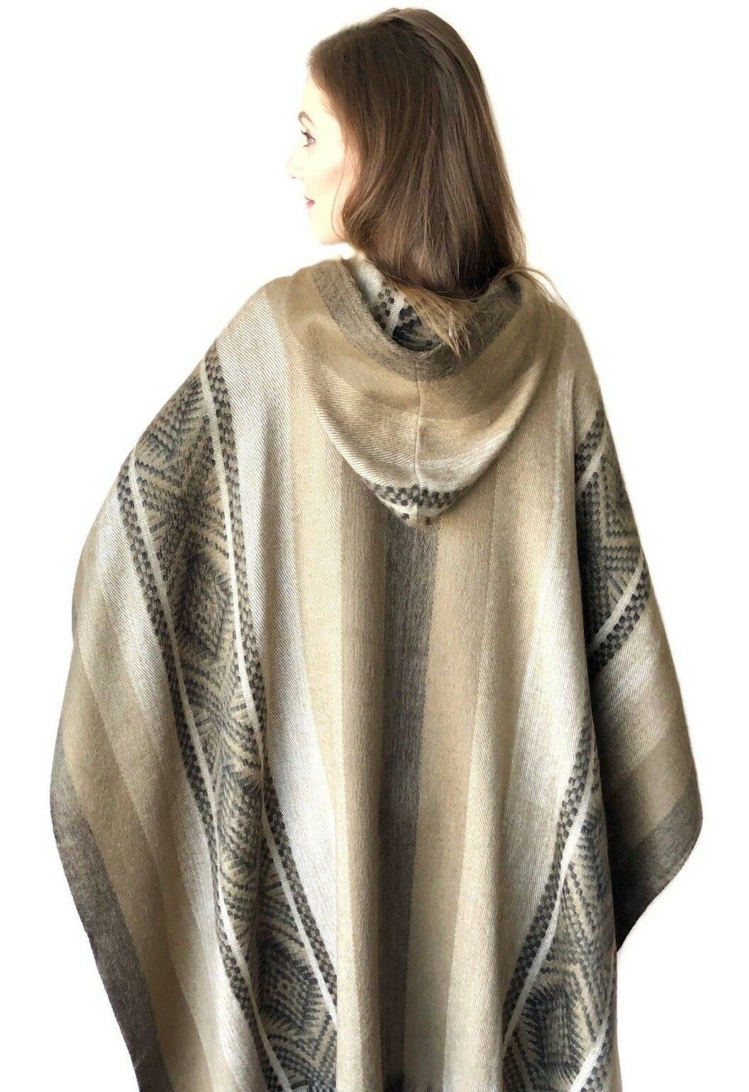 Soft Gold Incan Alpaca Poncho featuring elegant gold patterns, made from 80% alpaca wool and 20% acrylic, handcrafted in Ecuador.