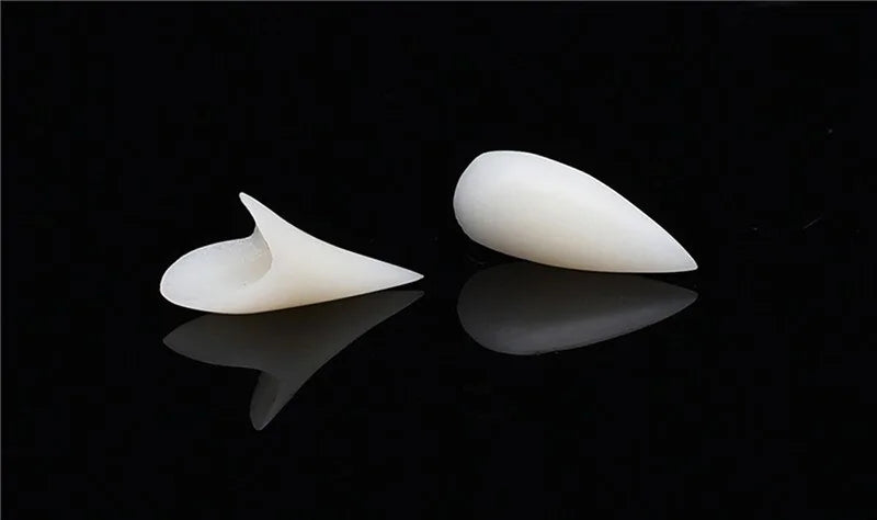 Teeth Glue Tools Set for Dentures, featuring applicators and adhesive for secure Halloween smiles.