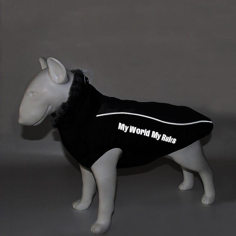 Thick waterproof dog coat with reflective strips and fur collar, suitable for large dogs like Golden Retrievers and Rottweilers.